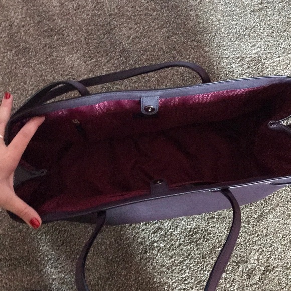 Kate Spade tote bag. - Picture 3 of 7